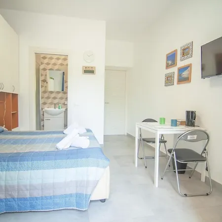 Lägenhet Casetta Del Villaggio